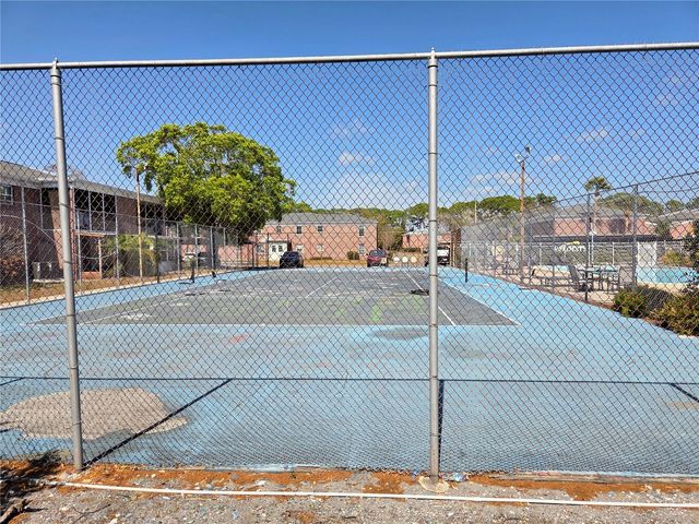 1323 83RD AVENUE N D, St Petersburg, FL 33702