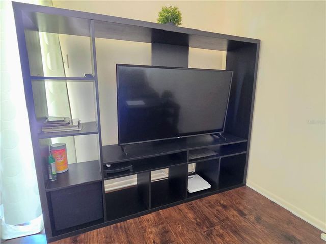 1323 83RD AVENUE N D, St Petersburg, FL 33702