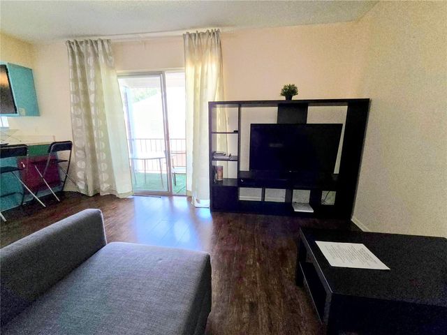 1323 83RD AVENUE N D, St Petersburg, FL 33702