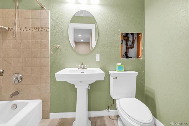 2747 Ulster Street, Denver, CO 80238