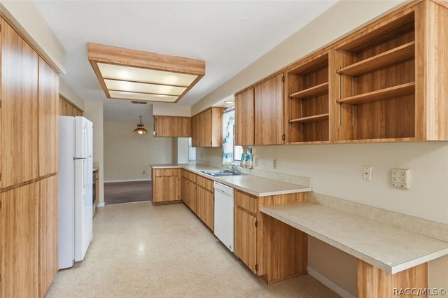 3454 N Honeylocust Drive, Beverly Hills, FL 34465