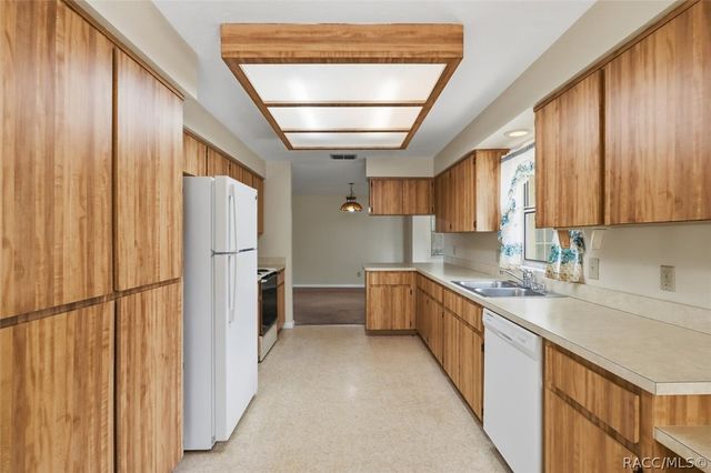 3454 N Honeylocust Drive, Beverly Hills, FL 34465