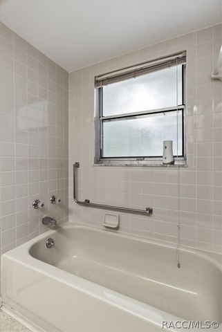 3454 N Honeylocust Drive, Beverly Hills, FL 34465