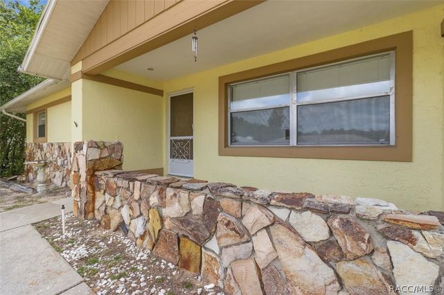 3454 N Honeylocust Drive, Beverly Hills, FL 34465