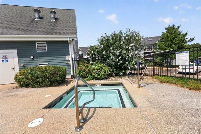 501 Commerce Drive 4-113, Braintree, MA 02184