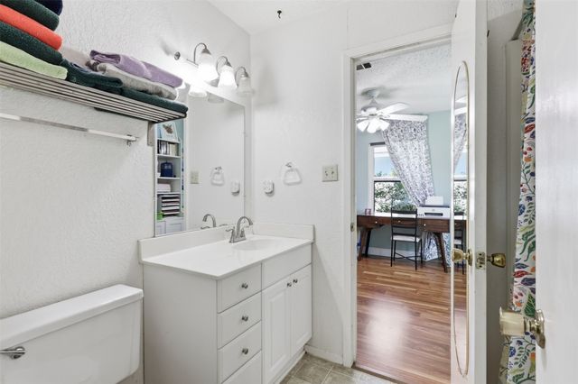 5650 Westhaven Drive, Fort Worth, TX 76132