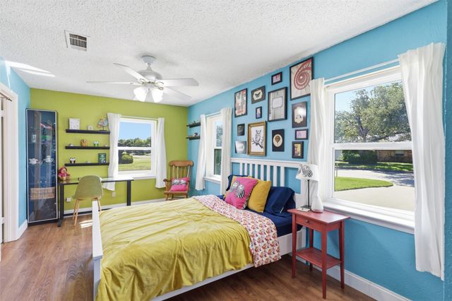 5650 Westhaven Drive, Fort Worth, TX 76132