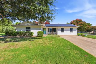 5650 Westhaven Drive, Fort Worth, TX 76132