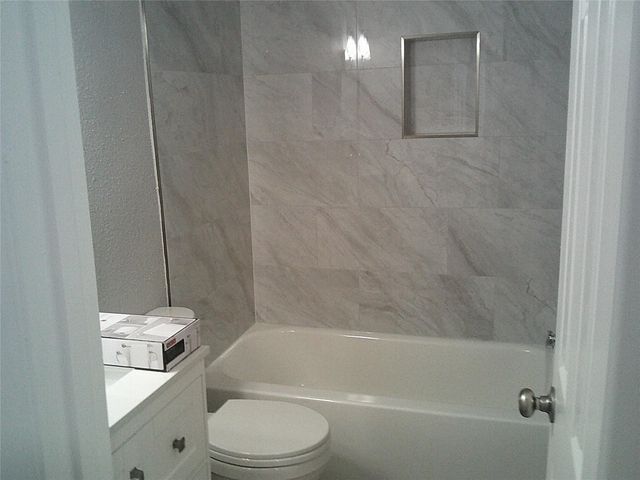 13427 Garden Grove Grove ST750, Houston, TX 77082