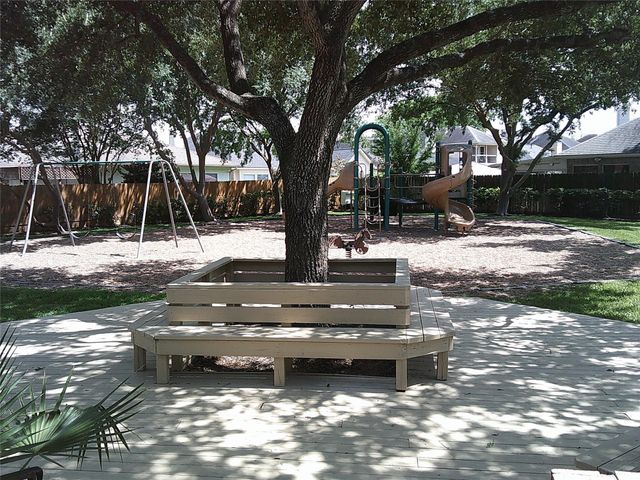 13427 Garden Grove Grove ST750, Houston, TX 77082