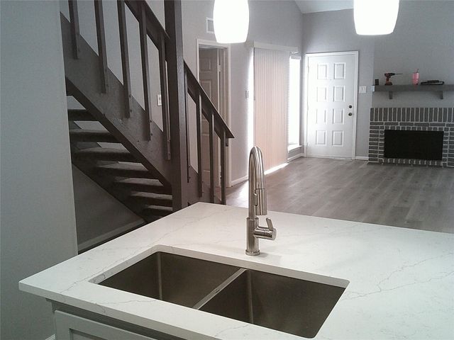 13427 Garden Grove Grove ST750, Houston, TX 77082