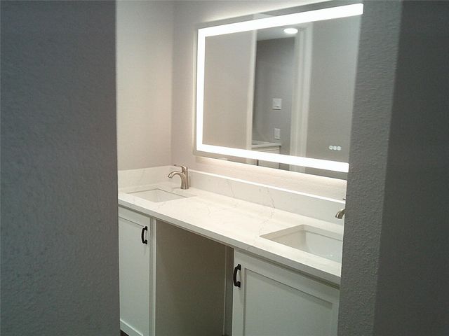 13427 Garden Grove Grove ST750, Houston, TX 77082