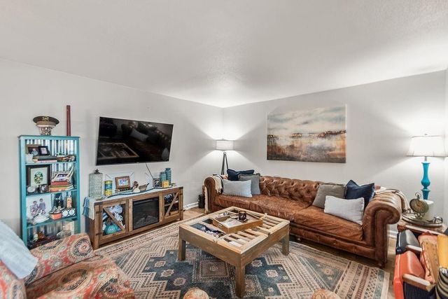 5005 Georgi Lane 64, Houston, TX 77092