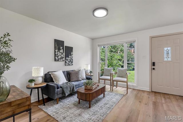 3021 Henrietta Street, St Louis, MO 63104