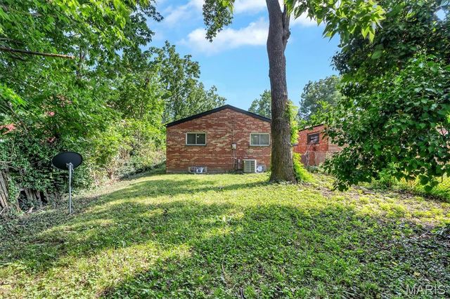 3021 Henrietta Street, St Louis, MO 63104