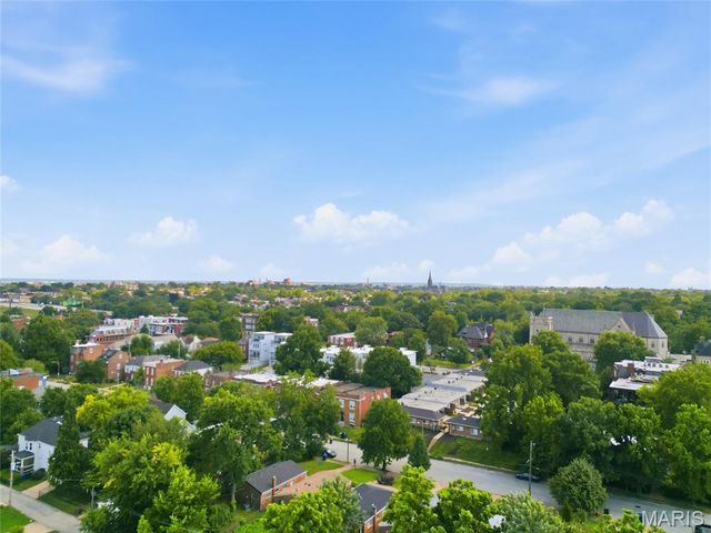 3021 Henrietta Street, St Louis, MO 63104