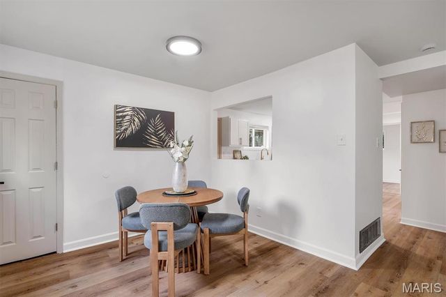 3021 Henrietta Street, St Louis, MO 63104
