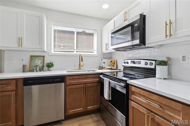 3021 Henrietta Street, St Louis, MO 63104