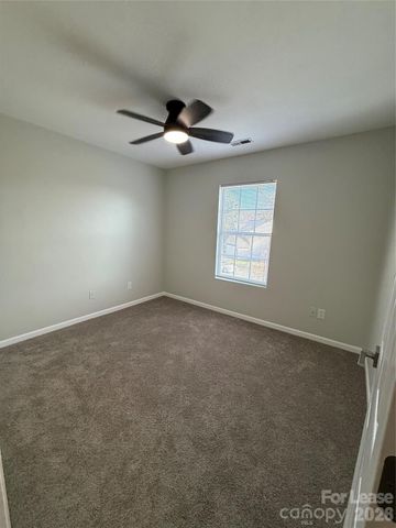 7021 Sunman Road, Charlotte, NC 28216