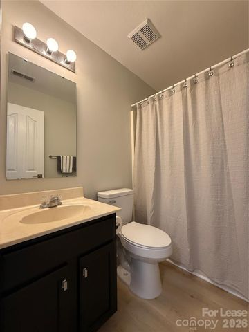 7021 Sunman Road, Charlotte, NC 28216