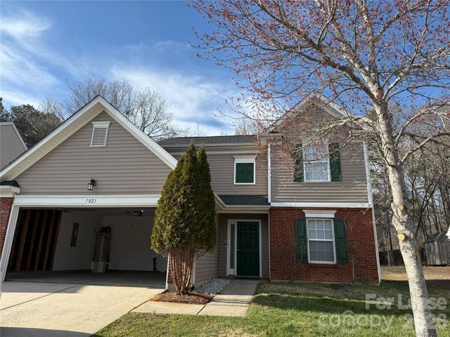 7021 Sunman Road, Charlotte, NC 28216