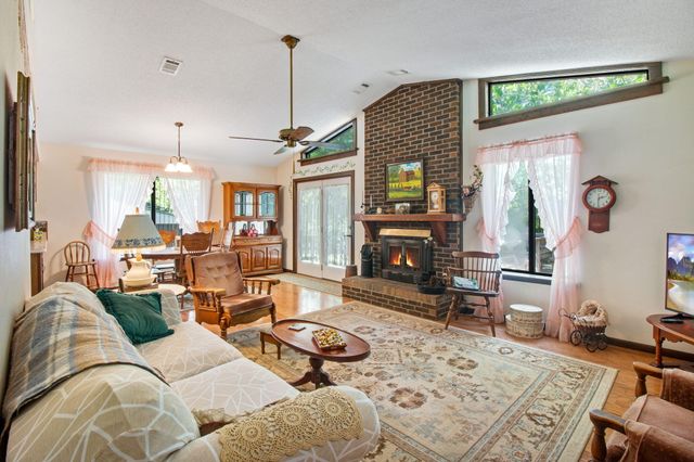 2509 S Lakeview Drive, Crestview, FL 32536