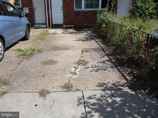 3033 DOWITCHER PL, Philadelphia, PA 19142