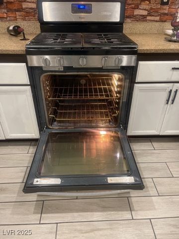 3128 Spring City Avenue, North Las Vegas, NV 89081