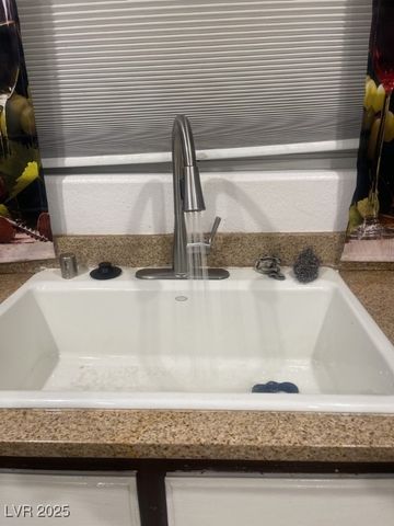 3128 Spring City Avenue, North Las Vegas, NV 89081