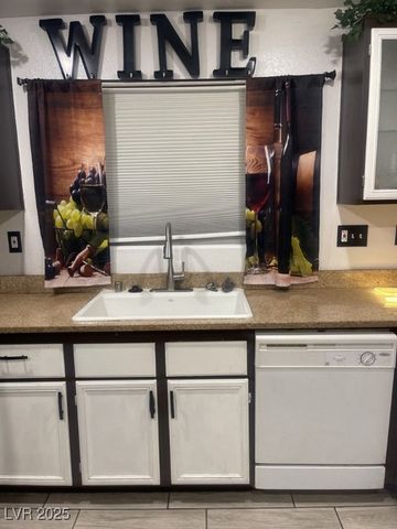 3128 Spring City Avenue, North Las Vegas, NV 89081