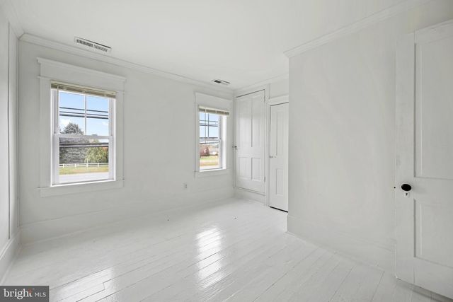 810 KINGS HWY, Lewes, DE 19958