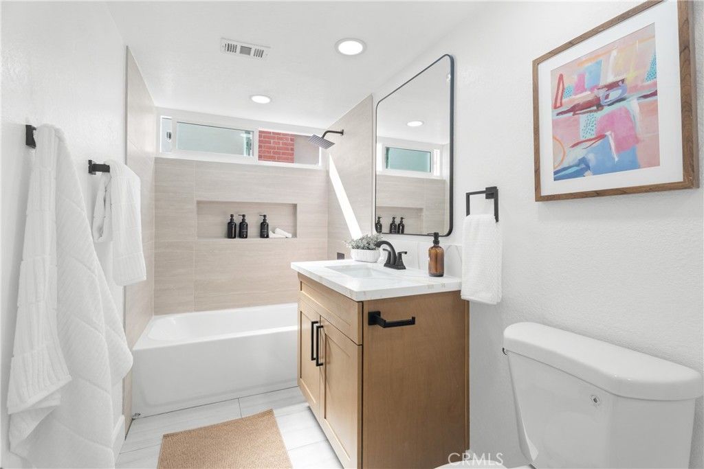 Image 21 of property listing at 13731 Claremont Street, Westminster, CA 92683