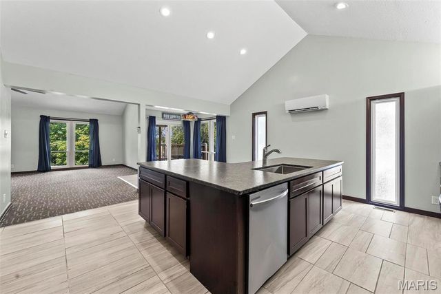 1011 Belleville Street, Lebanon, IL 62254