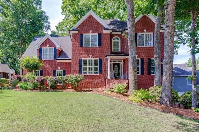 2537 Bent Tree Drive, Dacula, GA 30019