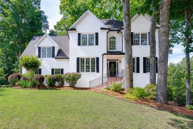 2537 Bent Tree Drive, Dacula, GA 30019