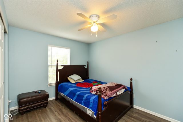 10270 Apple Blossom Circle, Fishers, IN 46038