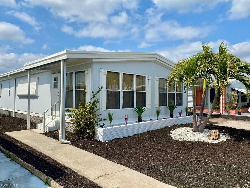 16027 Tangelo WAY, NORTH FORT MYERS, FL 33903 — photo 3