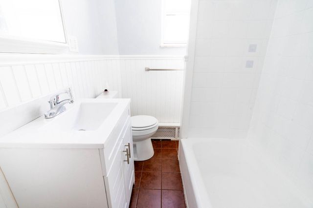 2433 3RD ST, Philadelphia, PA 19148