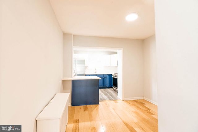 2433 3RD ST, Philadelphia, PA 19148