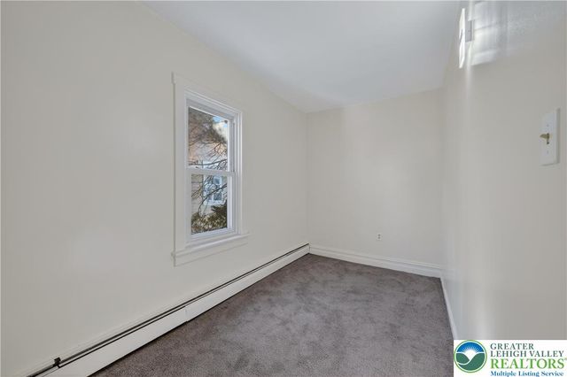 831 Wall Street, Allentown City, PA 18109