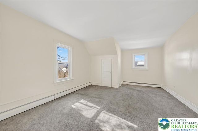 831 Wall Street, Allentown City, PA 18109