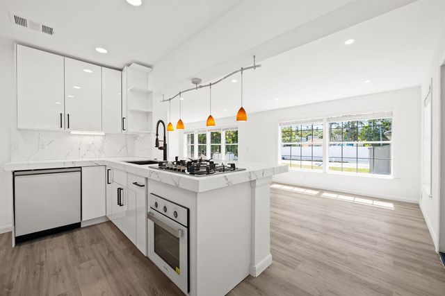 1516 Jefferson Street, Hollywood, FL 33020