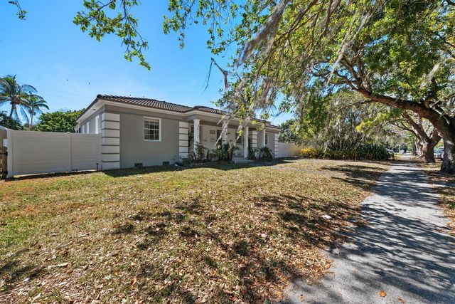 1516 Jefferson Street, Hollywood, FL 33020