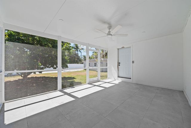 1516 Jefferson Street, Hollywood, FL 33020