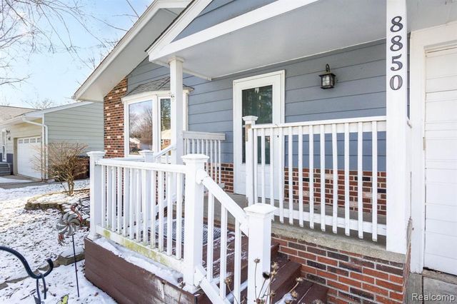 8850 Janis Street, Shelby Twp, MI 48317
