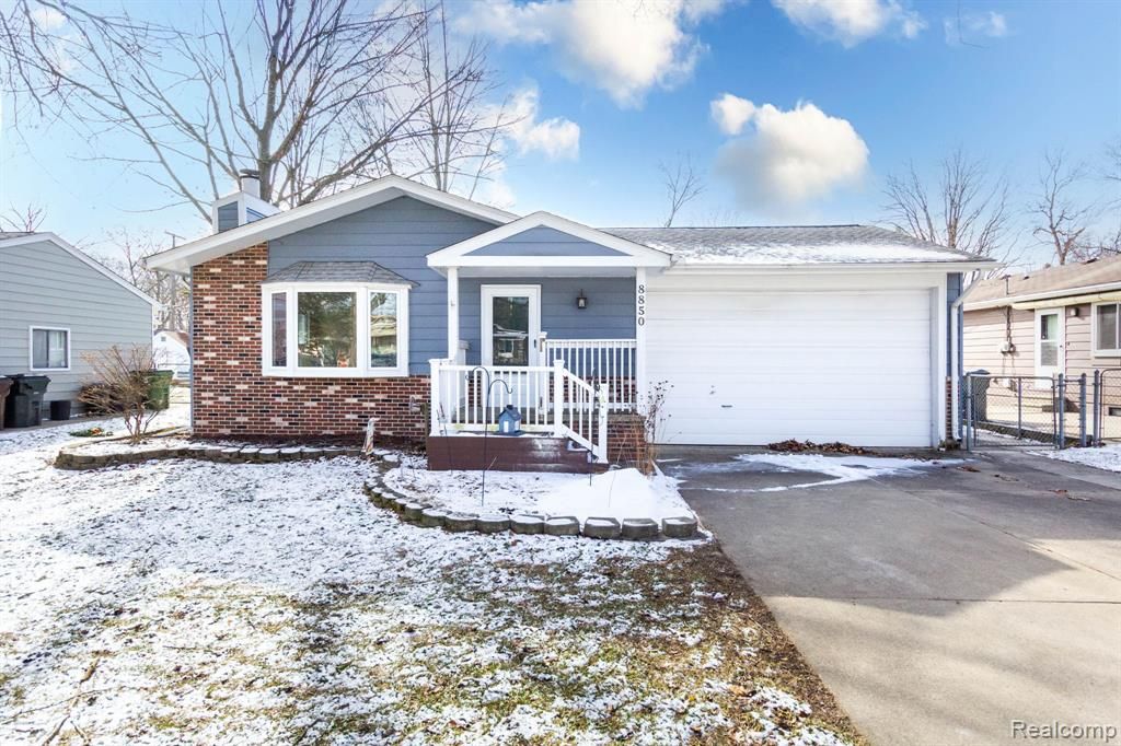 8850 Janis Street, Shelby Twp, MI 48317