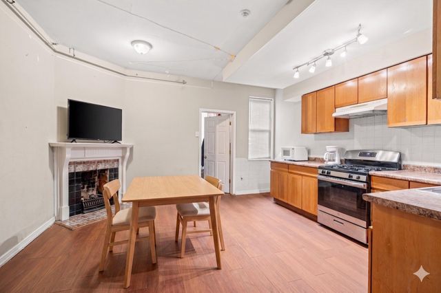 4129 WOODLAND AVE, Philadelphia, PA 19104