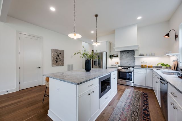 916B Strouse Ave, Nashville, TN 37206
