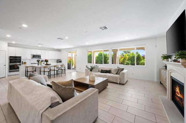 40166 Vivaldi Court, Indio, CA 92203