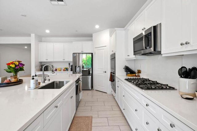 40166 Vivaldi Court, Indio, CA 92203